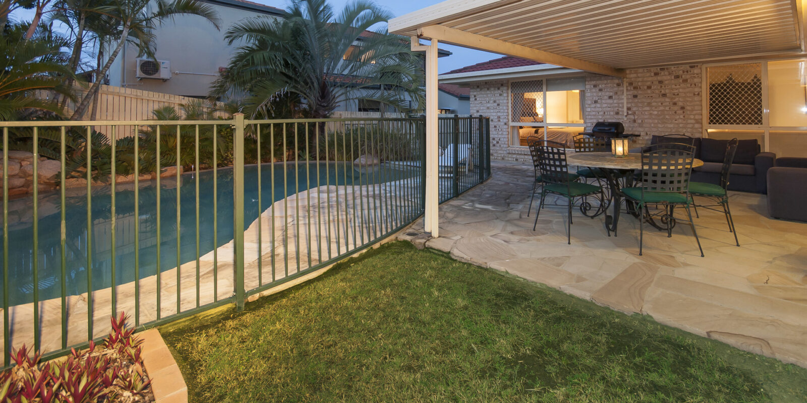 21 Harlow Place, McDowall, QLD 4053 AUS