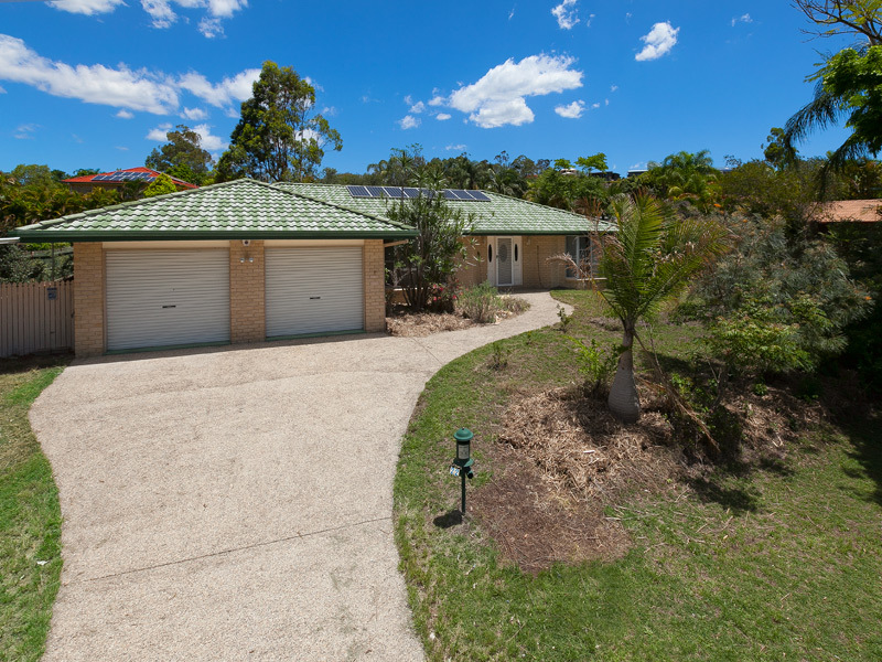 22 Gibson Crescent, Bellbowrie, QLD 4070 AUS