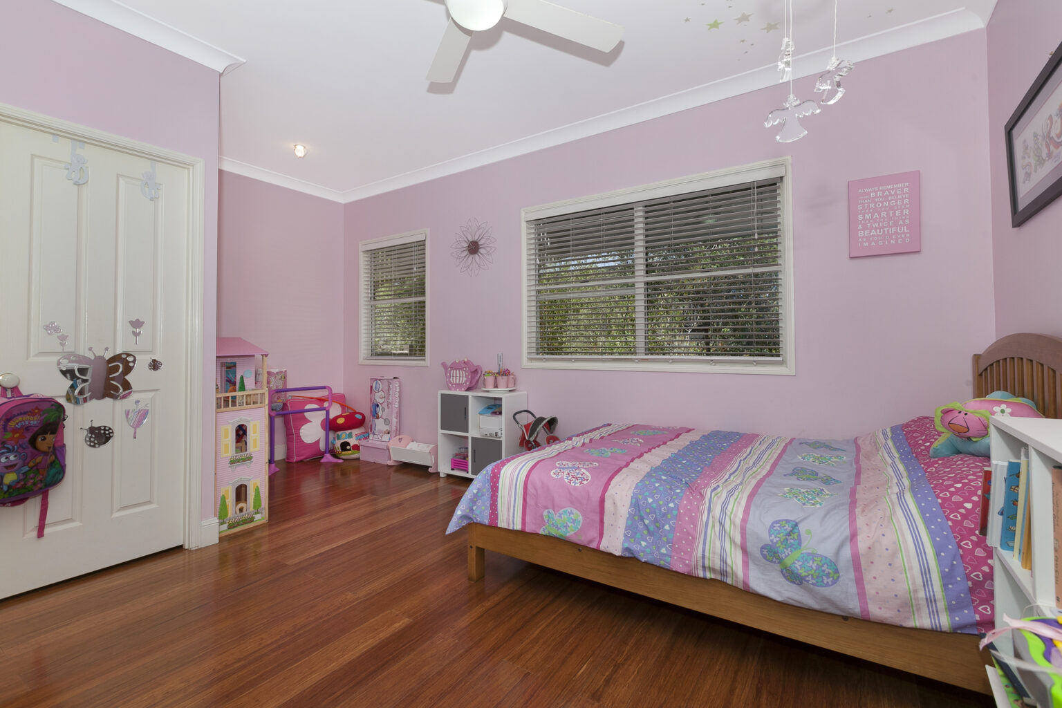 12 Stanaway Place, Bellbowrie, QLD 4070 AUS