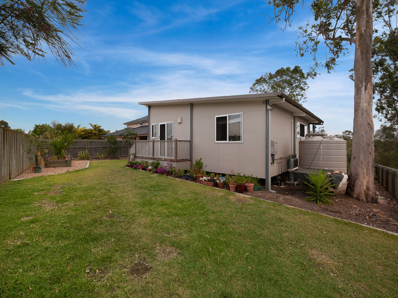 8 Stanaway Place, Bellbowrie, QLD 4070 AUS