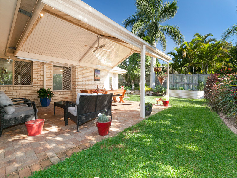 38 Campbell Crescent, Bellbowrie, QLD 4070 AUS