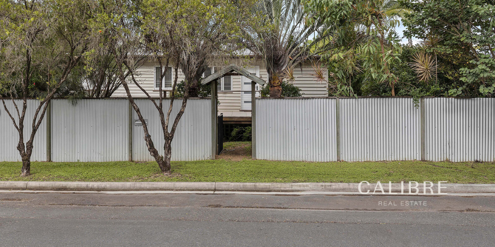 34 Sunrise Street, Ashgrove, QLD 4060 AUS
